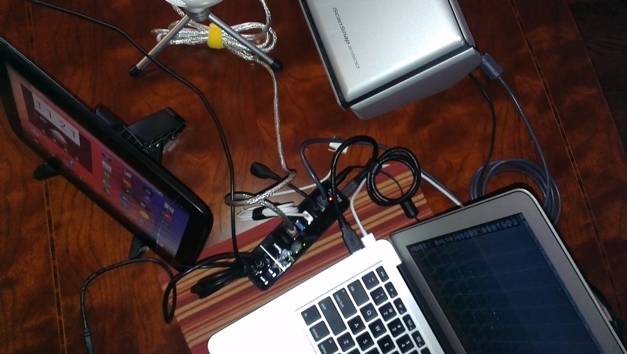 2013-11-07 USB hub